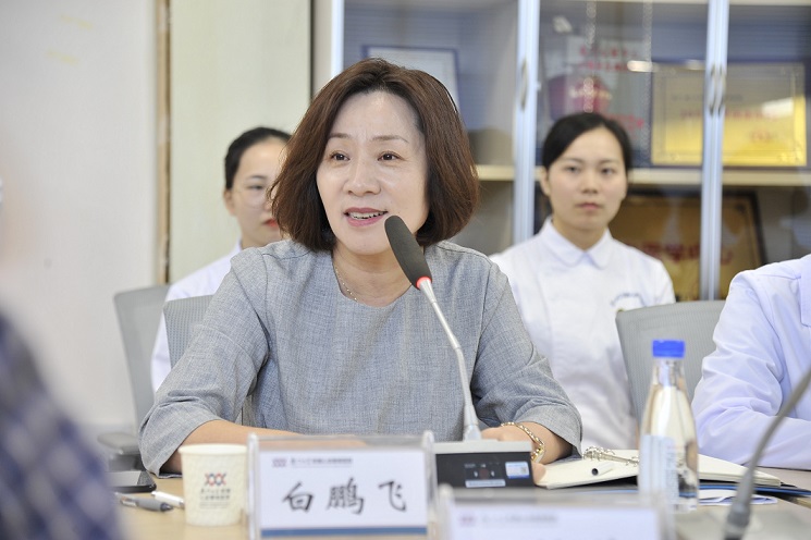 5 白鹏飞书记简要介绍华体会体育官方网站
青年文明号建设情况.jpg